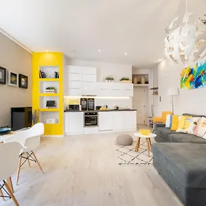 https://bpr-lavish-suite-in-budapest-downtown.inbudapesthotels.com